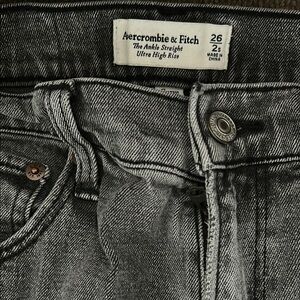 Abercrombie jeans